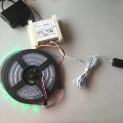 Top Of Your Lungs Escape Room Prop (w/ Audio)