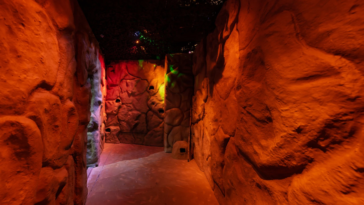 Hansel And Gretel- Turn- Key Full Escape Room