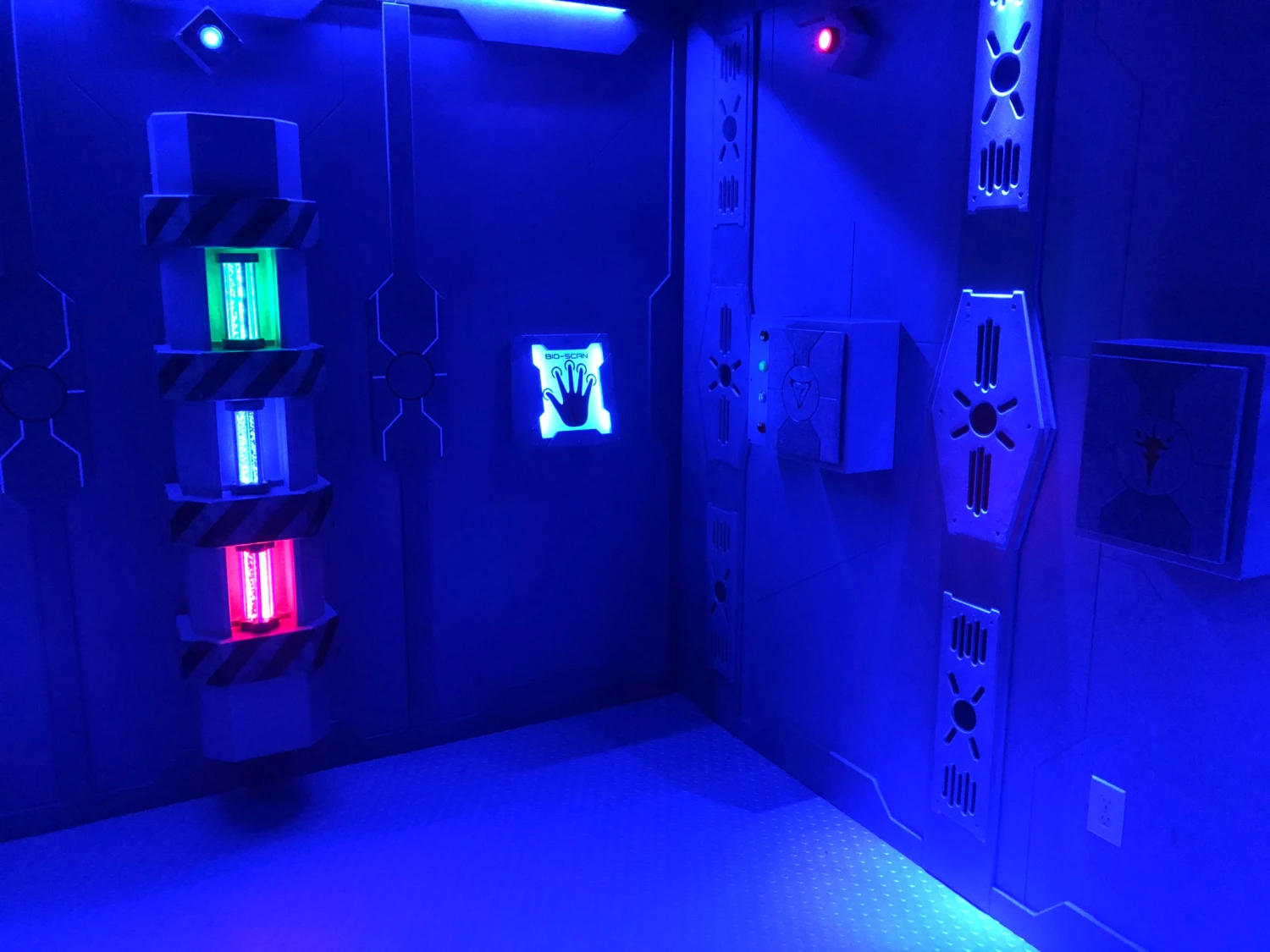 Cryosleep- Turn-Key Full Escape Room - Image 15