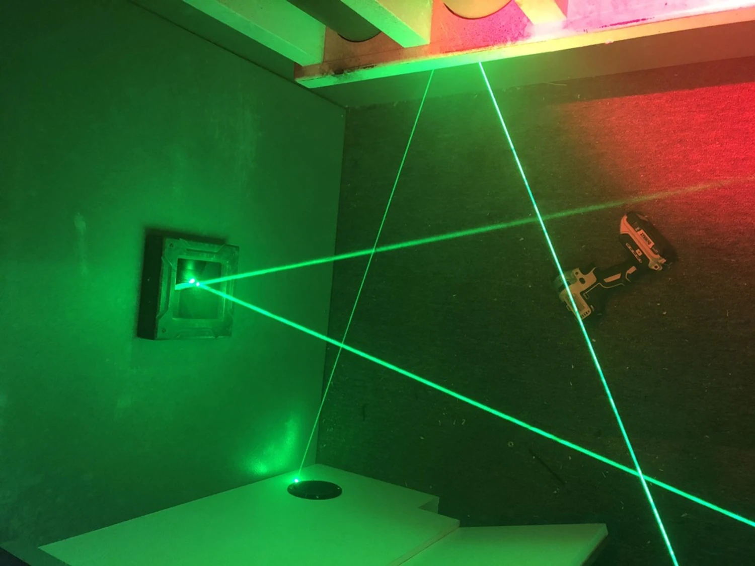 Alien Autopsy- Complete Room Kit - Image 2