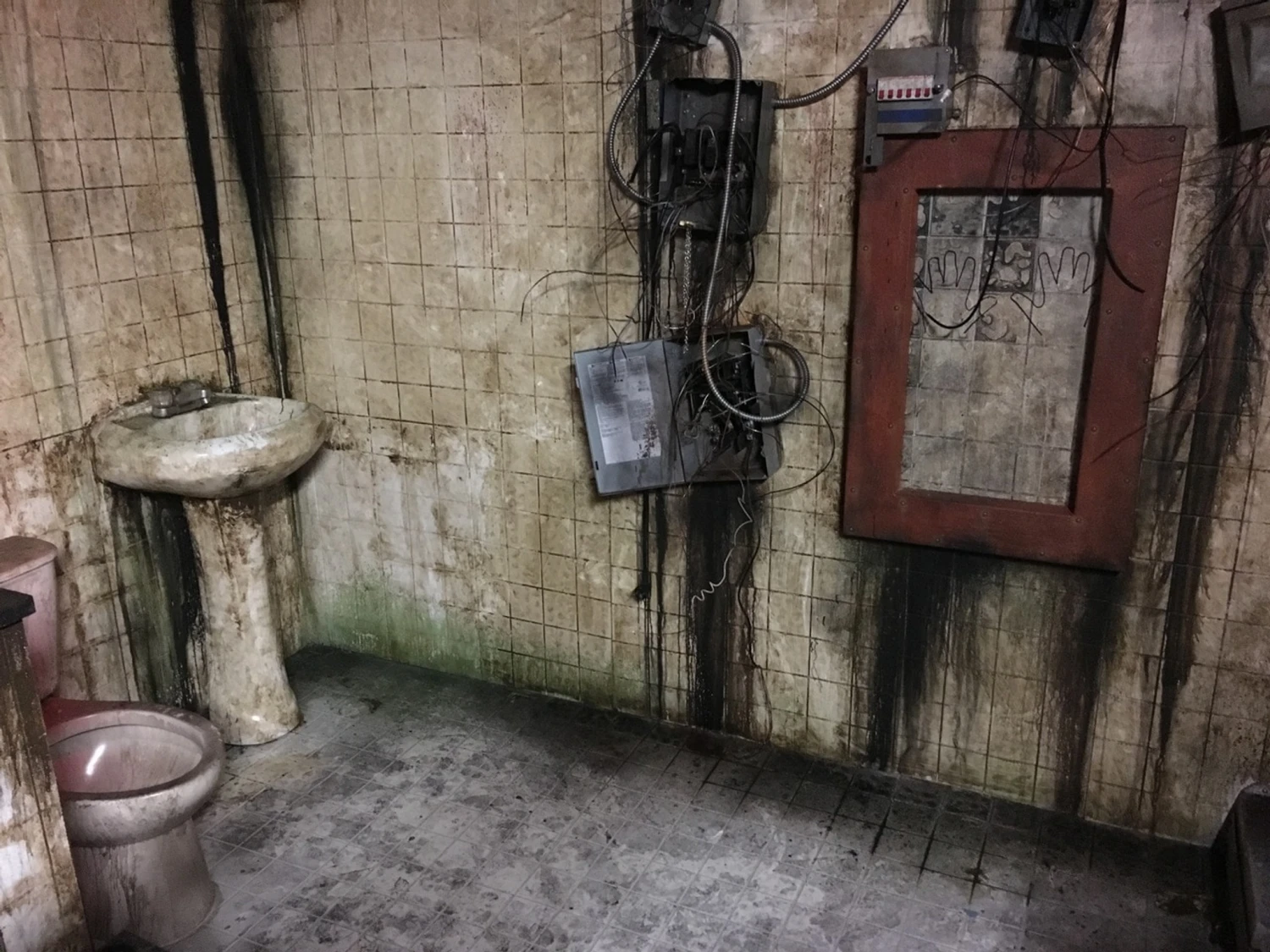 Piecemeal-Turn-Key Full Escape Room - Image 2